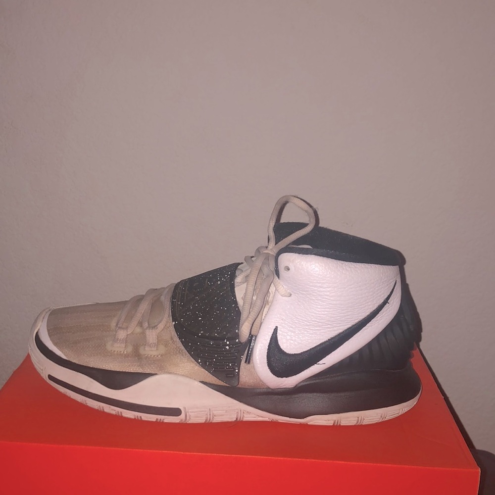Nike Kyrie 6 Basketball Shoes
